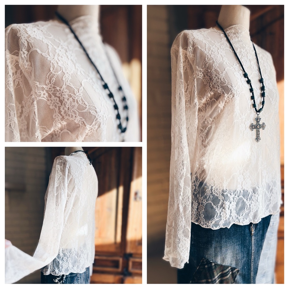 Super Soft Lace Layering Tee - Snow White with Lettuce Edge Styling - Picture 3 of 11